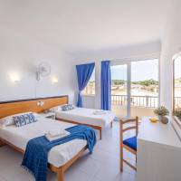 Double Room with Side Sea View (2 adults)