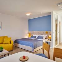 Studio Apartment with Balcony
