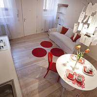 One-Bedroom Apartment - Juliet House - Via Dietro Pallone 10