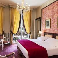 Deluxe Suite with Sea View and Terrace
