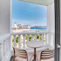 Studio Apartment with Sea View
