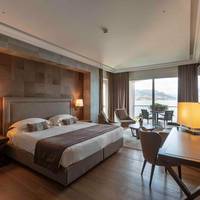 Junior Suite with Lake View