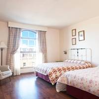 Quadruple Room with Access to Amusement Park (2 Adults + 2 Children) + 1 access to Ferrari Land