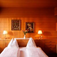Standard Double Suite