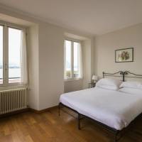 Double Room with Balcony and Lake View