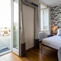 Double Room with Terrace and Lake View