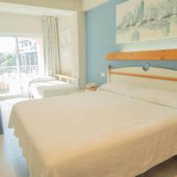 Triple Room with Balcony