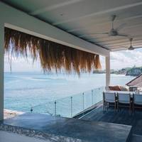 Villa - Beach Front