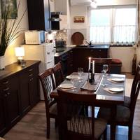 Anna Apartman
