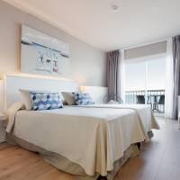 Deluxe Double or Twin Room with Sea View