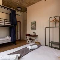 Quadruple Room with exterior Shared Bathroom