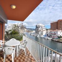 Apartment  with Canal View