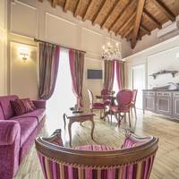 One-Bedroom Apartment with Balcony