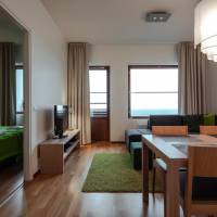 One-Bedroom Apartment with Alcove - Annex A