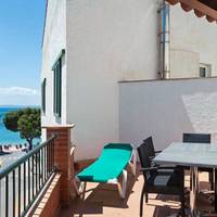 Superior One-Bedroom Apartment with Sea View