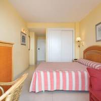 Standard Double Room (2 Adults + 1 Child)