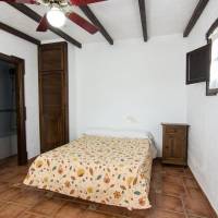 Bungalow (2 Adults)