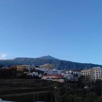 Studio with Mountain View