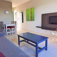 Classic One-Bedroom Apartment (2 Adults)