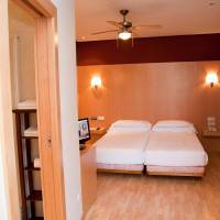 Superior Twin Room with City View
