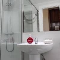 Twin Room with Private Bathroom