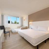 The Innside Room (2 Adults + 2 Children)