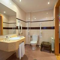 Twin Room - Disability Access
