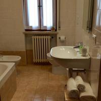 Deluxe Double Room with Garden View and Private Bathroom