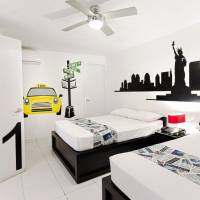 Standard with 2 queen size beds