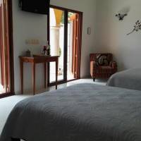 Suite with Spa Bath and Pool View