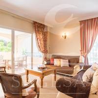 Two-Bedroom Apartment (2 - 5  Adults)