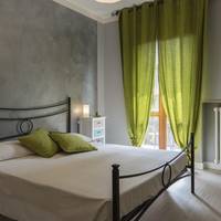 Standard Double Room with Shared Bathroom