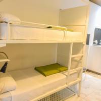 Bed in 6-Bed Female Dormitory Room with Private Bathroom