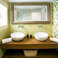 Superior King Suite
