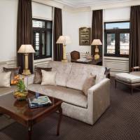 One-Bedroom Suite Red Level (2 Adults + 2 Children)