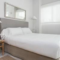 One-Bedroom Apartment (2 Adults)