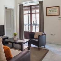 One-Bedroom Apartment with Balcony