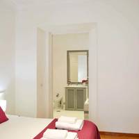 Superior One-Bedroom Apartment