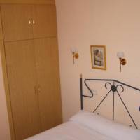 Single Room with Shared Bathroom