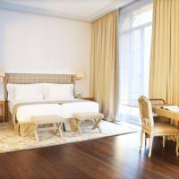 Junior Suite with Garden View