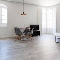 Apartment 21