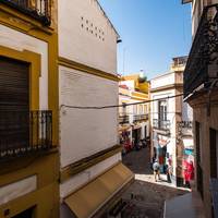 Deluxe Apartment 2 bedroom, Calle Ximenez de enciso 1