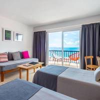 Studio with Sea View