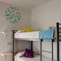 Standard Double Room with Bunk Bed and Shared Bathroom