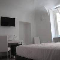 Double Room with French Bed