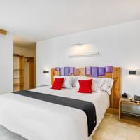 Deluxe Double Room with Bath