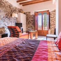 Double Room with Balcony and Vineyard View