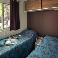 Mobile Home with 3 bedrooms