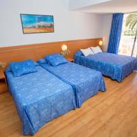 Quadruple Room (2 Adults + 2 Children)