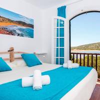 One-Bedroom Apartment with Front Sea View (1 Adult)